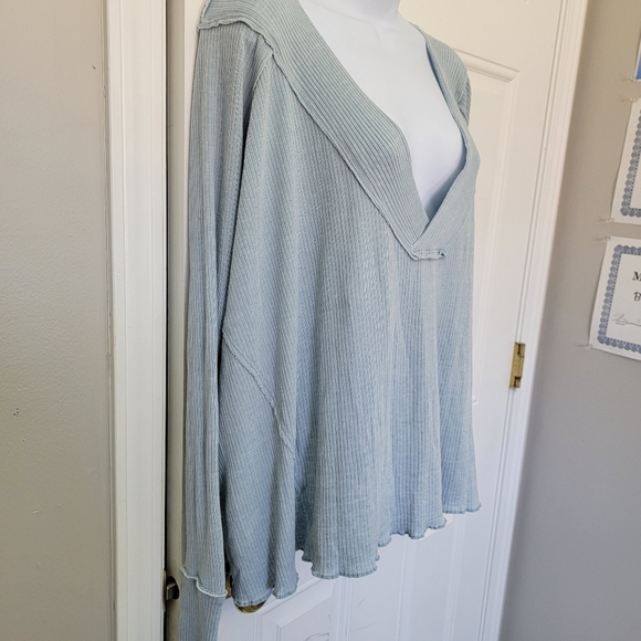 Free People We The Free Light Blue Long Sleeve Relaxed Fit Ribbed Knit Top S - Picture 4 of 10